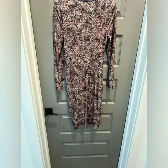 T Tahari Brown Mauve Print Dress Size Medium - Picture 3 of 11